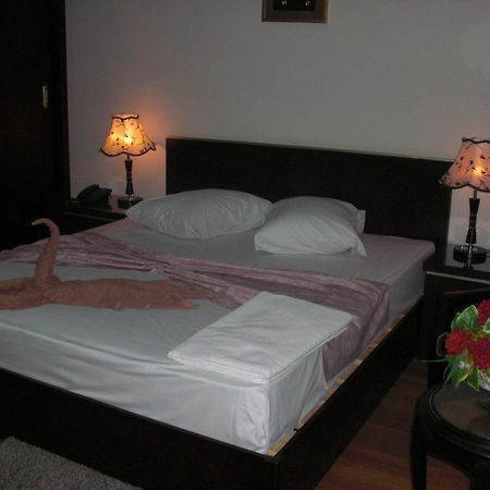 Cairo Plaza Guest House 6th of October City Eksteriør billede
